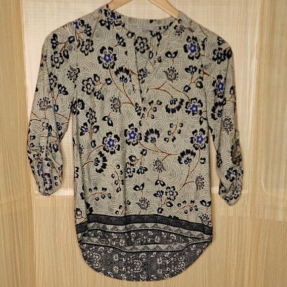 Daniel Rainn Floral Abstract Blouse With Roll Tab - Picture 1 of 8